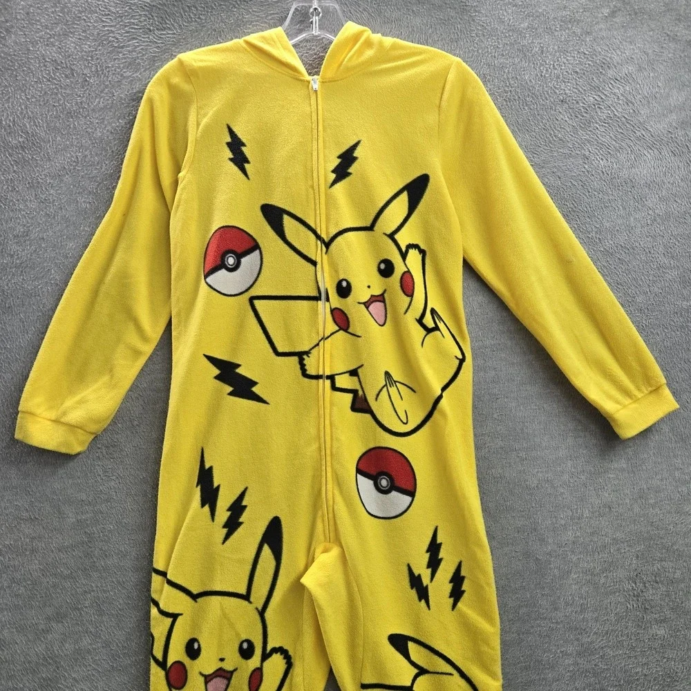 Pokemon Boys Sleepwear 10/12 Yellow Embroidered Jumpsuit Graphic Fleece Pikachu